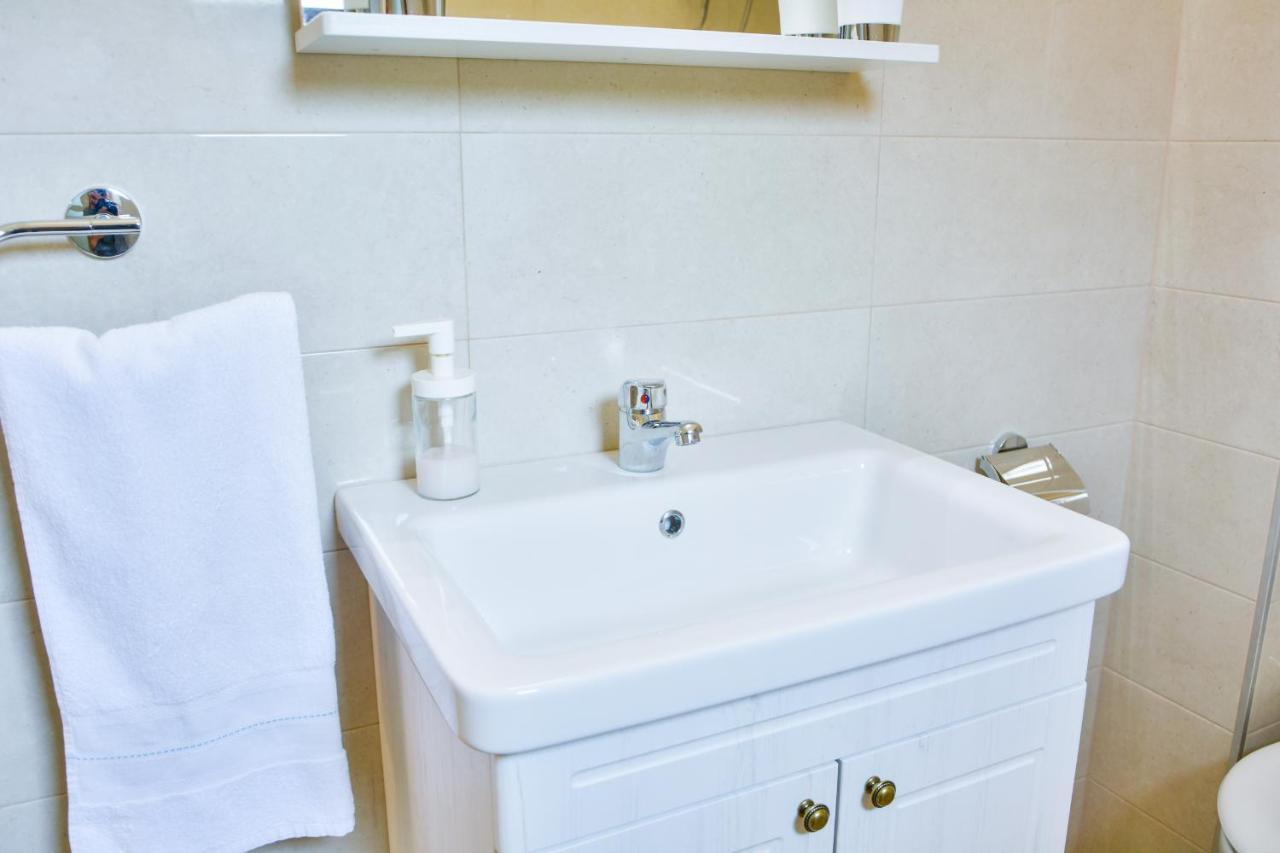 Gromila 2 Apartment เซนญ์ ภายนอก รูปภาพ